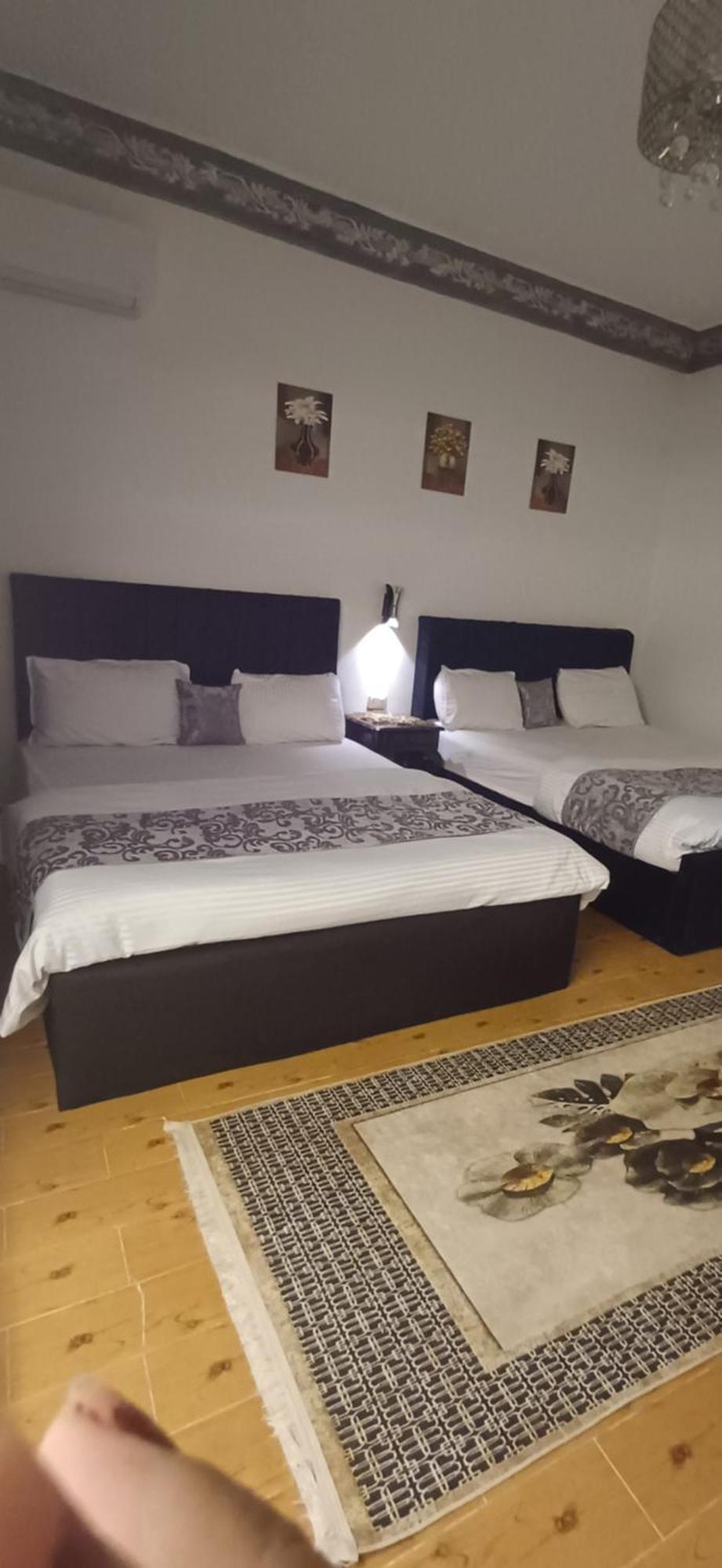 Pyramids Kingdom Hotel Kafrat al Jabal Luaran gambar